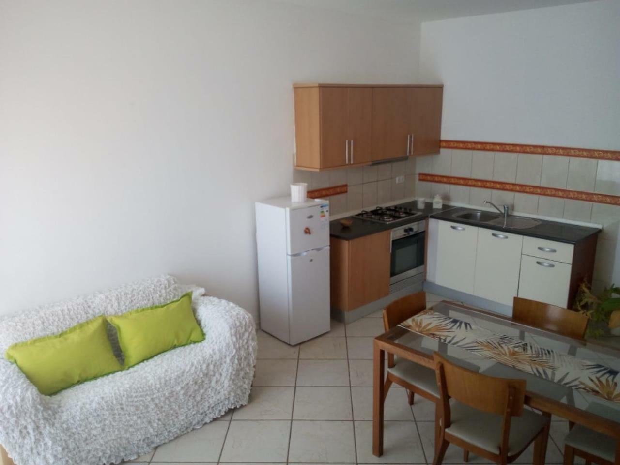 Good Value Low Cost Apartment Second Beach Line Santa Maria Exterior photo
